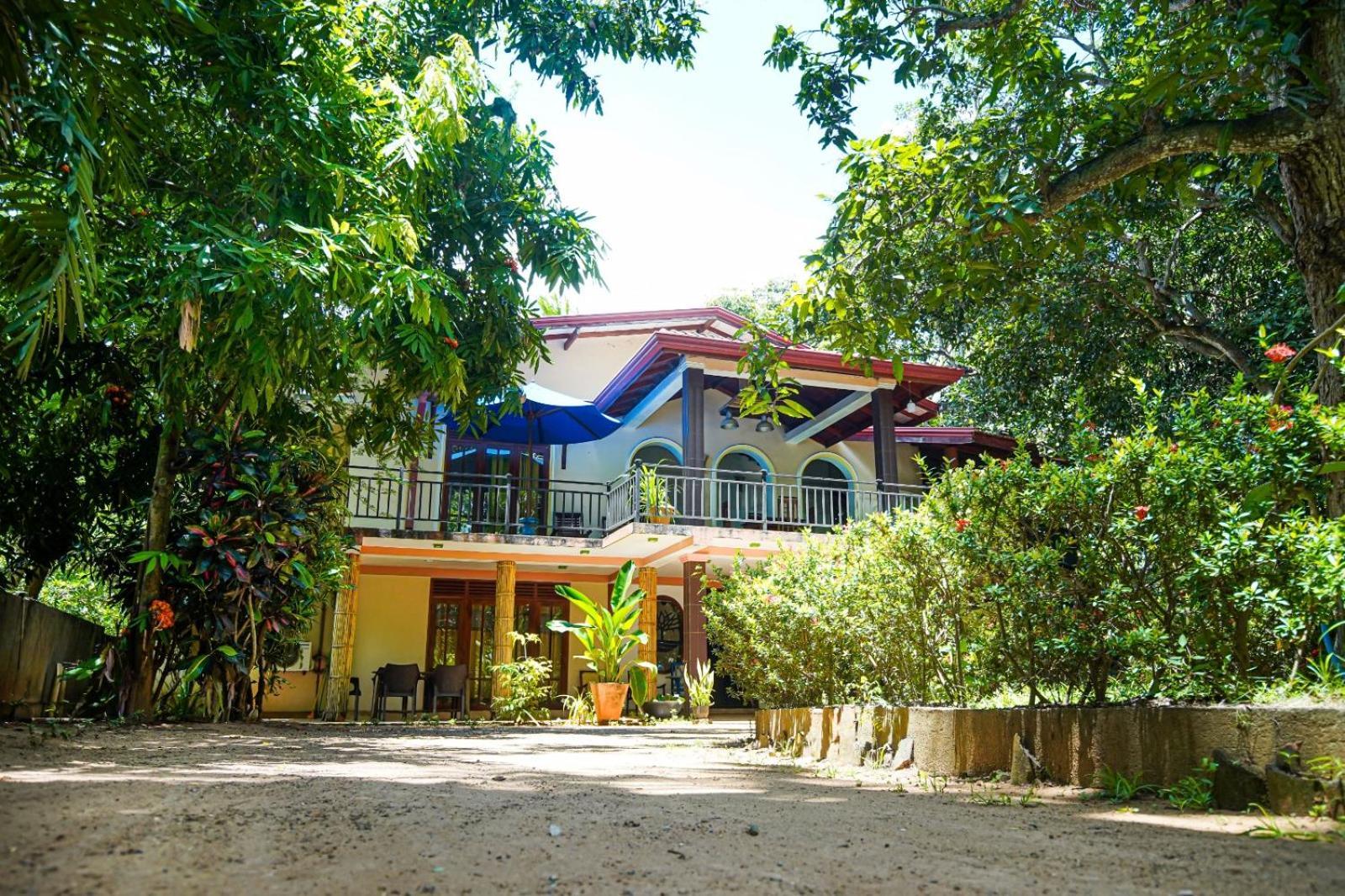 Leopard City Hostel Yala Tissamaharama Exterior foto